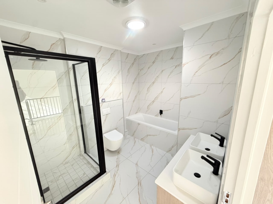 3 Bedroom Property for Sale in Sandown Western Cape